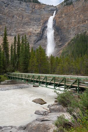 Image of the Takakkaw Falls, the second largest falls of Canada within the Yoho National Park, British Columbiaの写真素材