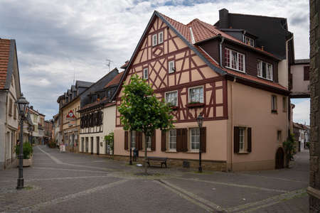 BAD SOBERNHEIM, GERMANY - JUNE 27, 2020: Old buildings in the downtown of Bad Sobernheim against cloudy sky on June 27, 2020 in Germanyのeditorial素材