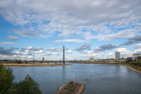 DUSSELDORF, GERMANY - SEPTEMBER 8, 2022: Panoramic image of Rhine river close to Dusseldorf on September 8, 2022 in Germany, Europeのeditorial素材