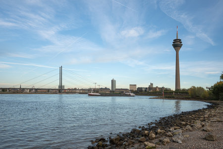 DUSSELDORF, GERMANY - NOVEMBER 10, 2022: Inland navigation vessels passing Dusseldorf on the Rhine river on November 10, 2022 in Germany, Europeのeditorial素材