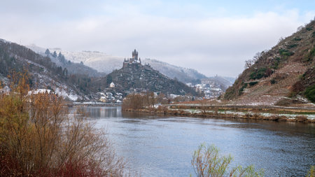 COCHEM, GERMANY - DECEMBER 17, 2022: Panoramic image of Cochem on a cold and foggy winter day on December 17, 2022 in Rhineland-Palatinate, Germanyのeditorial素材