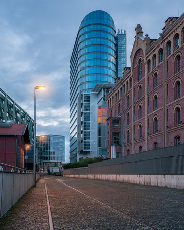 DUSSELDORF, GERMANY - MARCH 25, 2023: Panoramic image of modern buildings in the media harbor of Dusseldorf on March 25, 2023 in Germany, Europeのeditorial素材