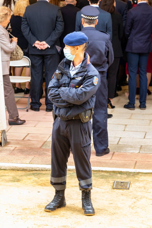 Huelva, Spain - October 30, 2021: Royal Guard military police in a pledge of allegiance to the Spanish flag of civilians who so wishのeditorial素材