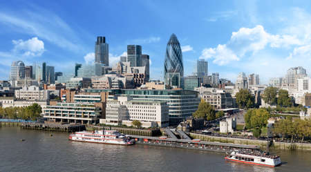 London, UK - May 29 2015: View of the city of London with cruise boats for touristsのeditorial素材