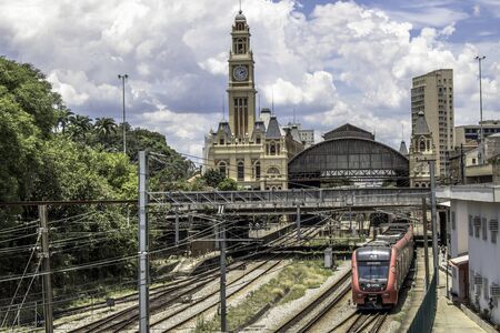 Sao Paulo, Brazil, January 14, 2018. Railway tracks near the Luz train station, in Sao Paulo. Luz train station, railway station built in the late nineteenth centuryのeditorial素材