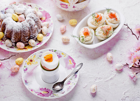 Easter cake and easter eggs