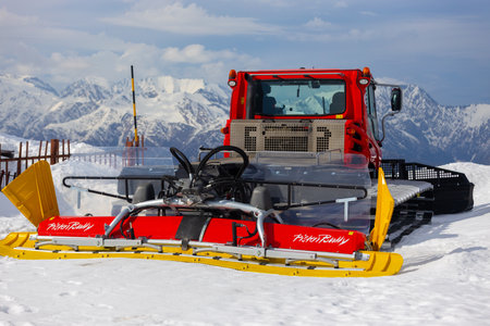 Sochi, Russia - 17 April, 2023: Snowcat ratrack machine on mountain ski resortのeditorial素材