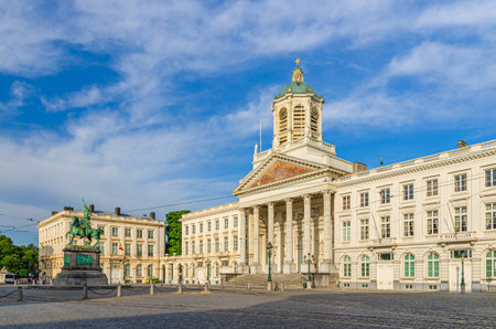 St. James on Coudenberg Roman Catholic church neoclassical style building and Godfrey of Bouillon statue on Place Royale Royal Koningsplein Kings square of Brussels city historical centre, Belgiumの写真素材
