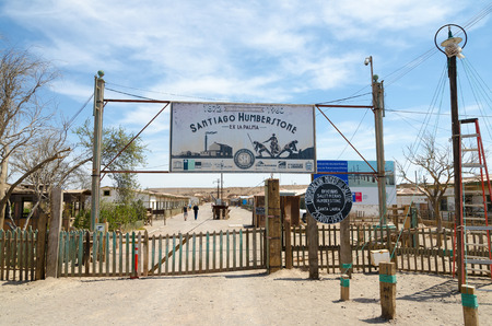 SANTIAGO HUMBERTONE, CHILE, 14 JANUARY 2017: Abandoned salitrera mine and minening town museum, view to the entranceのeditorial素材