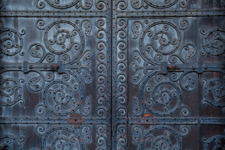 Door with Rusty Floral Metal on Westminster Abbey, London, England, UKの写真素材
