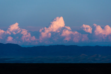 Dramatic sunset over the Gobi Desert, Mongoliaの写真素材