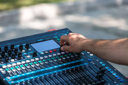 Sound mixer, sound control systems device