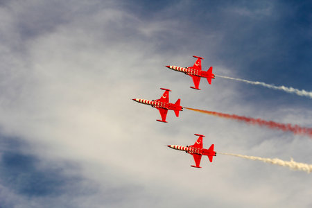 Turkey / Antalya : 10 29 2013 : Turkish army planes performing air showのeditorial素材