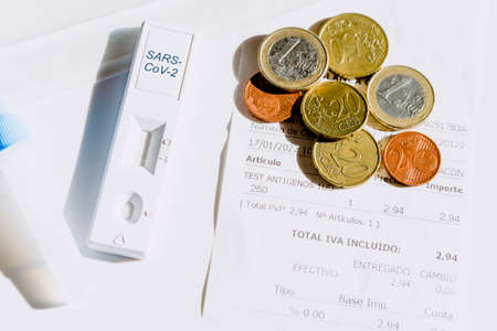 Lower prices for the purchase of antigen tests (Covid-19) in pharmacies, current lifestyle in the...