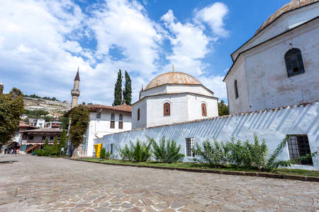 BAKHCHISARAY, CRIMEA - 29.08.2016: The territory of the Bakhchisaray Palace (Hansaray)のeditorial素材
