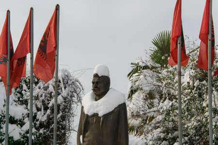 Statue covered with snow of Luigj Gurakuqi - albanian writer and politicianのeditorial素材