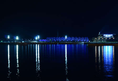 A beautiful evening. Embankment Baku. Azerbaijan.のeditorial素材