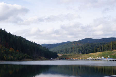 lake in the mountainsのeditorial素材