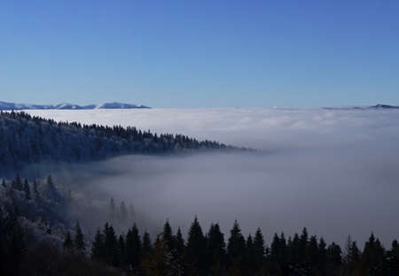 Winter fog in the Mountainsのeditorial素材