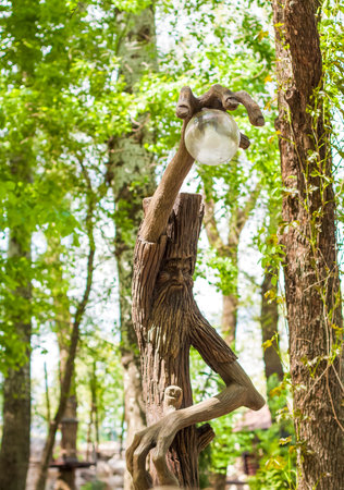 2021-05-07. Russia. Kamensk-Shakhtinsky, Rostov region. Sculpture made of wood. The territory of the LOGA Landscape Park "のeditorial素材