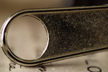 clasp doggie macro