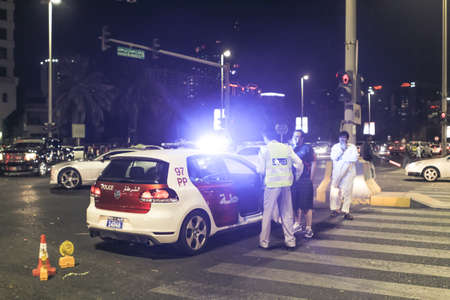 UAE national Day people celebrating in Abu Dhabi Streets in December 2, 2011 in UAE, Abu Dhabiのeditorial素材