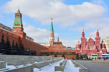 View of the Red Square in Moscow, with Kremlin, Leninâs Mausoleum and State Historical Museum in the background.のeditorial素材