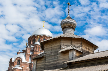 Sviyazhsk, Tatarstan, Russia â June 25, 2017. Onion domes of the wooden Trinity Church of John the Baptist Monastery and Cathedral in honor of the Icon of the Mother of God âThe Joy of All the Sorrowfulâ in Sviyazhsk.のeditorial素材