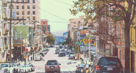 SAN FRANCISCO, CALIFORNIA - OCTOBER 30, 2016: Traffic in San Franciscoのeditorial素材