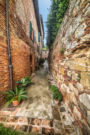 narrow backstreet in Montepulciano, Italyの写真素材