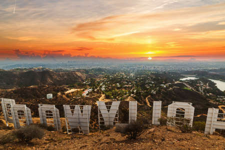 Los Angeles, California - October 28, 2016: Hollywood sign at sunsetのeditorial素材