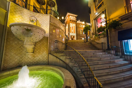 Fountain in Rodeo drive, Beverly Hillsのeditorial素材
