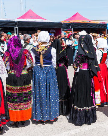 Alghero, Italy - May 05, 2017: typical Sardinian costumes on 100th Giro d'Italia opening dayのeditorial素材
