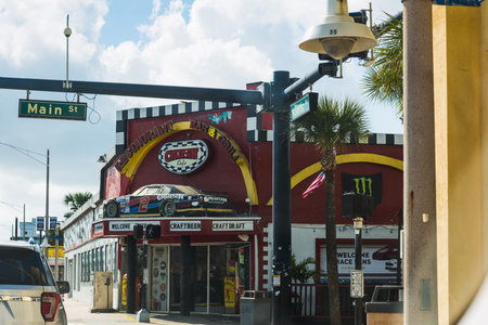 Daytona Beach, USA - February 23, 2019: Cruisin Cafe in Daytona Beach Main street on a cloudy dayのeditorial素材