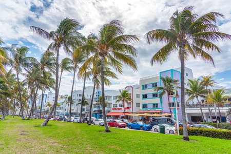Miami Beach, USA - february 26, 2012: Cloudy sky over world famous Ocean Driveのeditorial素材