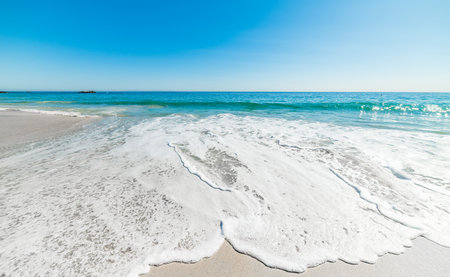 Blue sky over Laguna Beach shoreline, Californiaの写真素材
