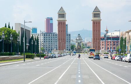 Editorial. May, 2018. Mount Montjuic, Barcelona, Spain. View of Queen Maria-Christina Avenue and the Plaza of Spain, Barcelona.のeditorial素材