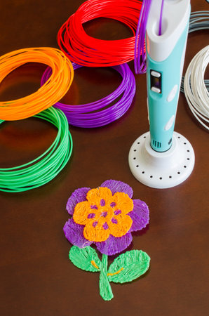 3d pen. Kit colored ABS plastic in coils for 3d pen and printer. 3d figures with their own hands....