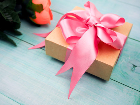 gift box with pink bow, bright, celebration, space