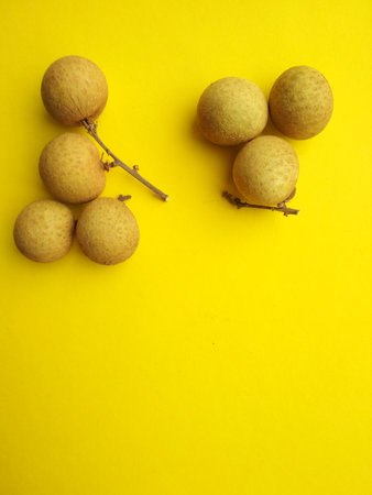 Exotic longan fruit, delicious ripe longan fruit, close up, fruit harvestの写真素材