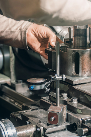 Metal Lathe, Lathe machine Metalworking in workshop. employee performance measurement の写真素材