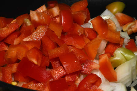 bell pepper chopped for cookingの写真素材