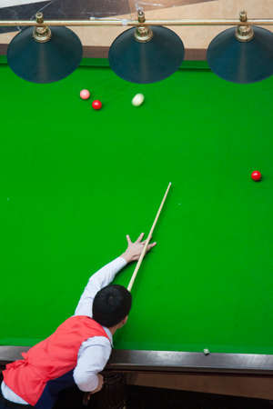 Red Ball and Snooker Player, man play snookerの写真素材