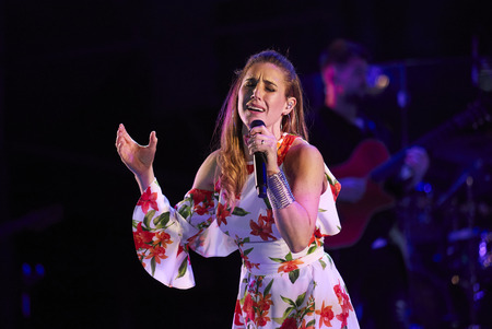 MENDOZA, ARGENTINE, November 11, 2018. Recital Soledad Pastorutti, the Tupungato department celebrated its 160th anniversary of its creation, Greek theater of Tupungato City, MENDOZA.のeditorial素材