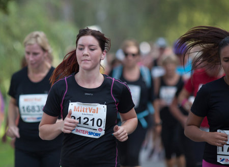 STOCKHOLM SEPTEMBER 06 2014. TJEJMILEN.  A running race each year in Stockholm with only female participants. Erika Persson,
のeditorial素材