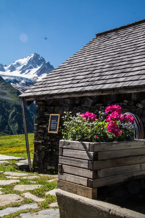 Alpine hut in the swiss alps (Switzerland)の写真素材