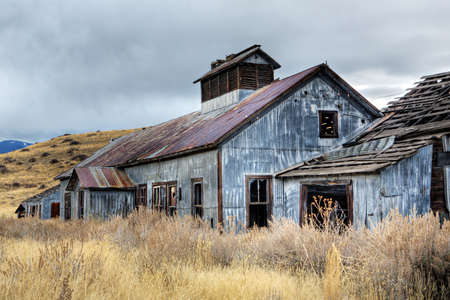 abandoned buildings from an old coal mine in rural montana, HDRの写真素材