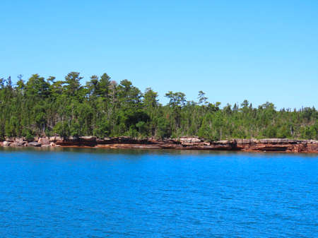 Cruising around the Apostle Islands National Lakeshore.の写真素材