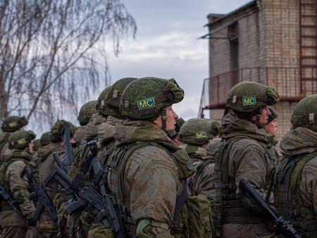 Kazan, Russia. 08 November 2021. A line of peacekeeping soldiers. Patrolling the area near the checkpoint.のeditorial素材