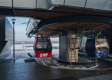 Nizhny Novgorod, Russia. January 03, 2022. Cableway between Nizhny Novgorod and Bor. The cable car cabin at the stationのeditorial素材